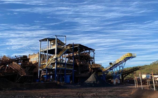Planta da mineradora LGA; companhia reaproveita 95% da água utilizada nas operações (foto: LGA/Divulgação) Planta da mineradora LGA; companhia reaproveita 95% da água utilizada nas operações (foto: LGA/Divulgação)