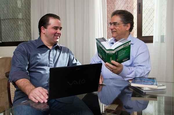 Cláudio Cunha Cláudio Cunha