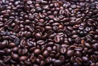 Mercado brasileiro consome, em mdia, 52 milhes de sacas de caf. Este ano, estoque deve ficar em 55,5 milhes de sacas, o que pode gerar aumento dos preos(foto: Pexels)
