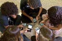 Adolescentes no tm apoio para lidar com redes sociais, diz pesquisa