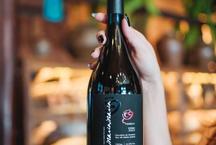 Vinho mineiro conquista ouro indito no Decanter World Wine Awards 2025