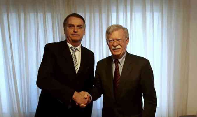 Jair Bolsonaro se encontrou com John Bolton, Conselheiro de Segurana Nacional dos EUA, nesta quinta (29)(foto: Twitter/jairbolsonaro/Reproduo)