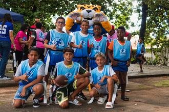 Projeto leva flag football gratuito a crian�as e adolescentes da capital