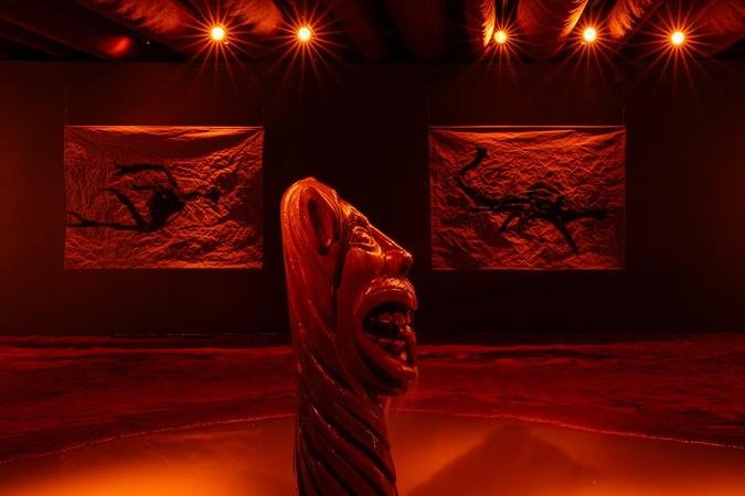 A instala��o Tororoma, do artista Davi de Jesus do Nascimento(foto: �caro Moreno/Divulga��o)