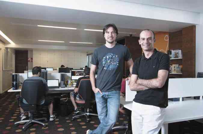 Samuel Vignoli e Gabriel Fernandes, da Studio Sol: o site de msica  hoje o mais acessado do Brasil(foto: Pedro Nicoli)