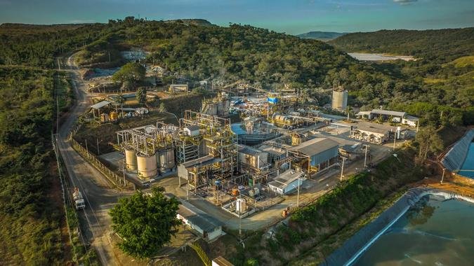 Complexo MTL vai processar min�rio do projeto On�as de Pitangui(foto: Leo Lopes/Divulga��o)