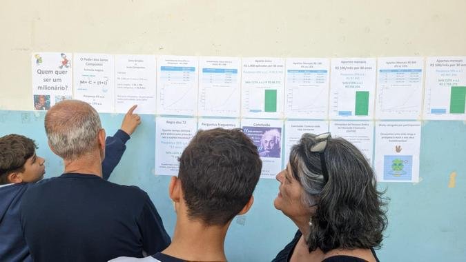 O desempenho inclui 17 medalhas de ouro, dez de prata e 12 de bronze, colocando a instituição entre as mais premiadas do país(foto: SEE-MG / Divulgação ) O desempenho inclui 17 medalhas de ouro, dez de prata e 12 de bronze, colocando a instituição entre as mais premiadas do país(foto: SEE-MG / Divulgação )