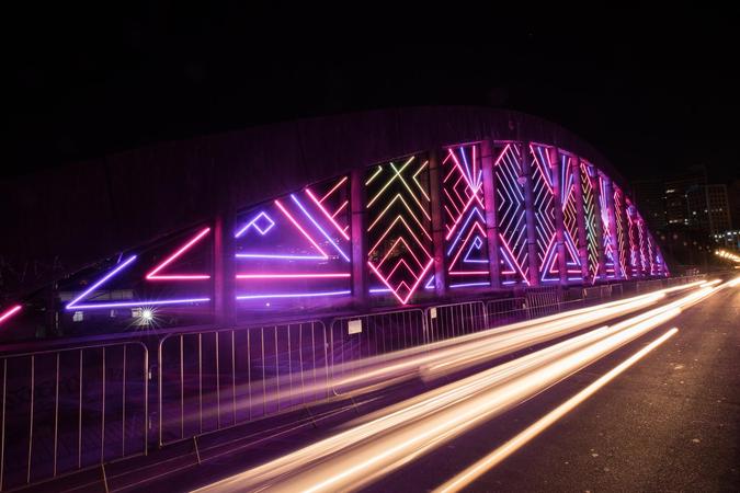 A programao conta majoritariamente com artistas de Belo Horizonte, com obras que unem arte contempornea, arquitetura e cultura popular(foto: Isis Medeiros/Divulgao)