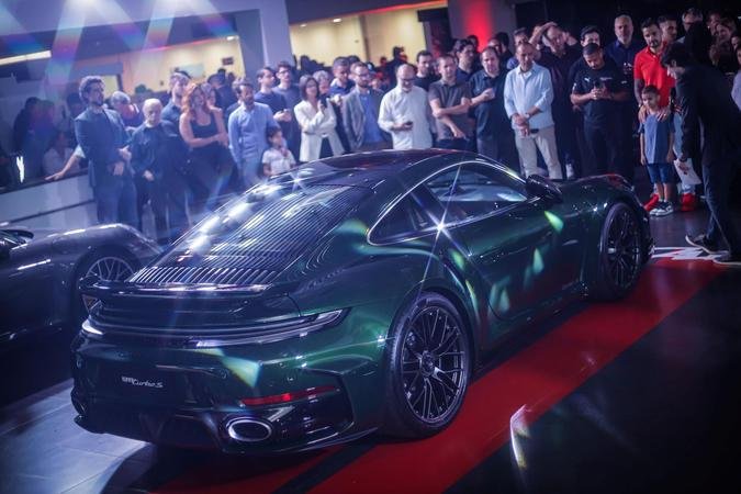 O novo Porsche 911 Turbo S foi apresentado no Porsche Center BH(foto: Porsche/Bamaq) O novo Porsche 911 Turbo S foi apresentado no Porsche Center BH(foto: Porsche/Bamaq)