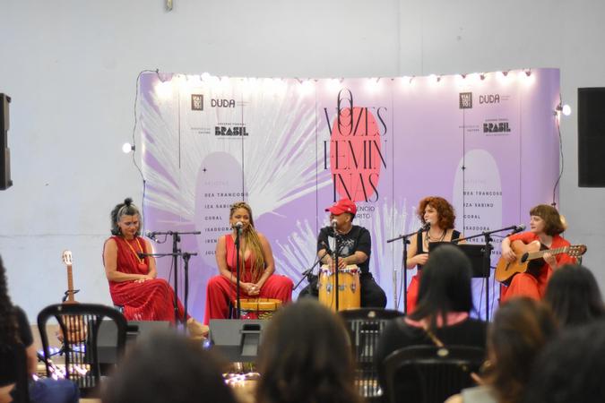 Apresentação acontece nesta quinta-feira (30) no Viaduto das Artes(foto: Bê de Sá/Divulgação) Apresentação acontece nesta quinta-feira (30) no Viaduto das Artes(foto: Bê de Sá/Divulgação)