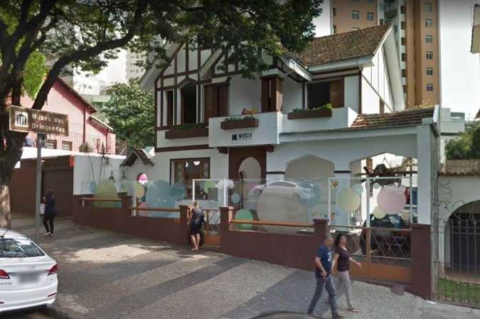 O Museu dos Brinquedos fica na avenida Afonso Pena, na região centro-sul de Belo Horizonte(foto: Google Maps/Street View/Reprodução) O Museu dos Brinquedos fica na avenida Afonso Pena, na região centro-sul de Belo Horizonte(foto: Google Maps/Street View/Reprodução)