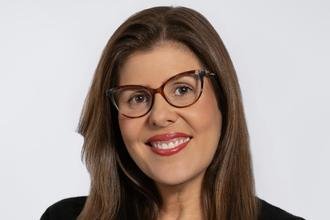 Psic�loga lan�a livro sobre sofrimento ps�quico na adolesc�ncia