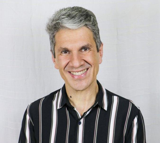 Thelmo Lins, cantor, ator, jornalista, escritor e gestor cultural (foto: Wagner Cosse/Divulga��o)