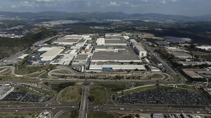 O polo industrial de Betim atualmente: mais de 18 milhões de veículos produzidos nestes 50 anos (foto: Divulgação) O polo industrial de Betim atualmente: mais de 18 milhões de veículos produzidos nestes 50 anos (foto: Divulgação)