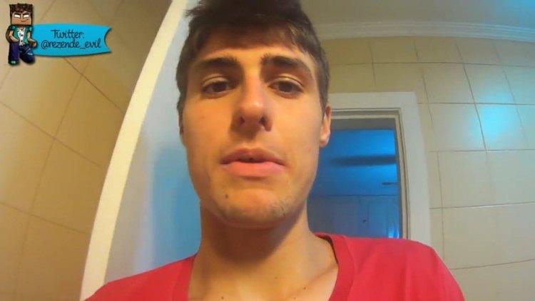 YouTube/rezendeevil/Reprodução YouTube/rezendeevil/Reprodução