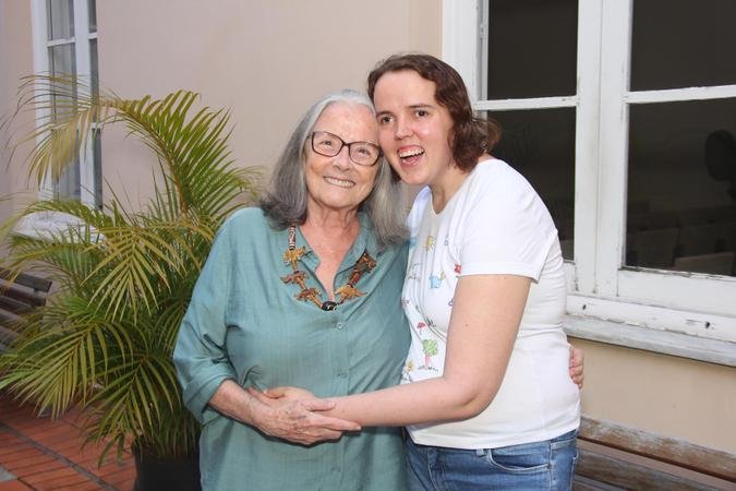 Ana Zuleima de Castro L�scher e Cec�lia: m�e decidiu criar o Coro Bora Cantar Diversidade para incluir a filha e quem mais queira participar (foto: P�dua de Carvalho)