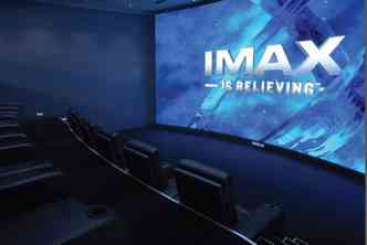 Se voc quiser ter uma sala de cinema Imax Palais em casa, basta ter um espao de 75 m e desembolsar R$ 1,4 milho(foto: Imaxprivatetheatre.com/Reproduo)