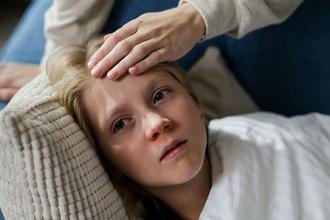 Meningite: queda nas mortes desacelera e amea�a meta global da OMS