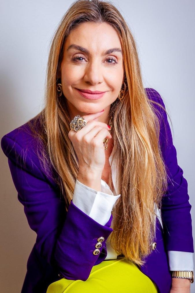 Caroline Demolin, consultora de imagem e estilo e personal stylist (foto: Alysson Soares/Divulga��o)