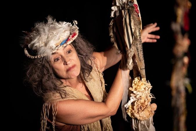 Peã fica em cartaz entre 5 e 8 de fevereiro na Funarte MG(foto: Renna Pereira/Divulgação) Peã fica em cartaz entre 5 e 8 de fevereiro na Funarte MG(foto: Renna Pereira/Divulgação)