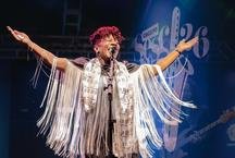 Laretha Weathersby se apresenta nesta quinta (14) na Monka Cervejaria