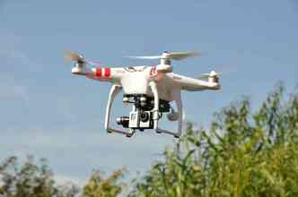 Apesar de ser muito usado na recreao, se o drone tiver mais de 250 gr, no mnimo, ter de ser registrado na Agncia Nacional de Aviao Civil(foto: Pixabay)