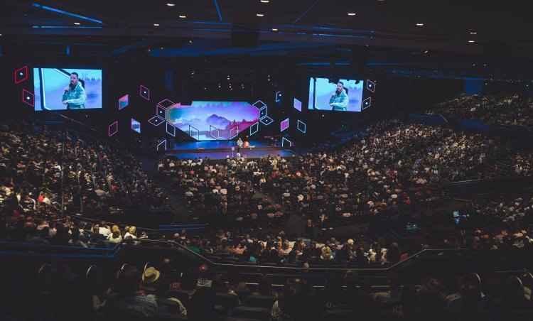 Facebook/hillsongchurch/Reprodução Facebook/hillsongchurch/Reprodução
