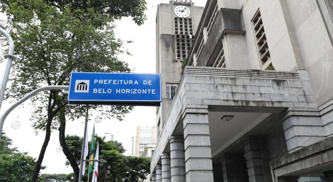 A integração dos sistemas garante que o requerente não precise mais navegar em portais distintos para obter o documento(foto: Rodrigo Clemente/PBH ) A integração dos sistemas garante que o requerente não precise mais navegar em portais distintos para obter o documento(foto: Rodrigo Clemente/PBH )