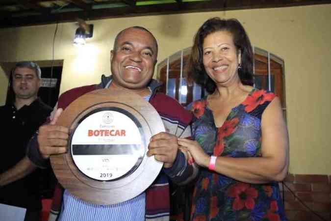 Marinete Silva e o marido, Luiz Antnio, proprietrios do Bar do Kxote, grande campeo do Botecar 2019(foto: Dudua's Profeta/Encontro)