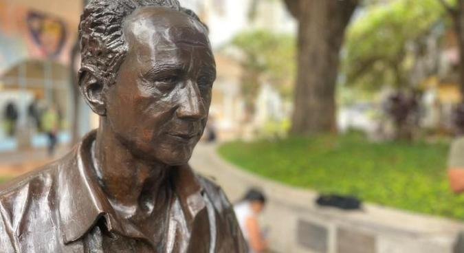 Processo de restauração corrigiu ranhuras e danos estruturais causados pela depredação, devolvendo à estátua suas características originais(foto: Alexandre Boaventura ) Processo de restauração corrigiu ranhuras e danos estruturais causados pela depredação, devolvendo à estátua suas características originais(foto: Alexandre Boaventura )
