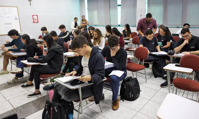 O Enem 2025 ser aplicado nos dias 9 e 16 de novembro em todo o Brasil(foto: Jos Cruz/Agncia Brasil )
