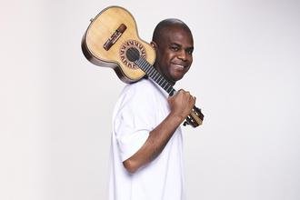 Batuke do Pretinho chega a BH com Xande de Pilares como convidado