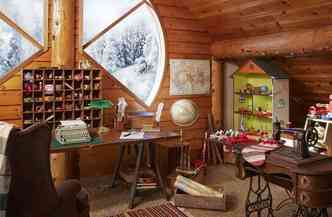 A casa do papai Noel, no Polo Norte, est sendo vendida num site por cerca de R$ 2,2 milhes e tem o estilo buclico que se espera do maior smbolo do Natal(foto: Zillow.com/Reproduo)
