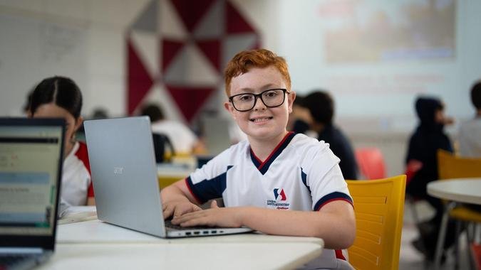 Na educação financeira e no empreendedorismo, os alunos aprendem a planejar, tomar decisões e transformar ideias em projetos reais(foto: Divulgação) Na educação financeira e no empreendedorismo, os alunos aprendem a planejar, tomar decisões e transformar ideias em projetos reais(foto: Divulgação)