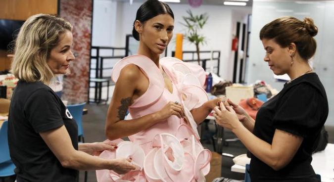 Programa Minas Moda Autoral tem foco na capacitação e no fortalecimento de negócios autorais do setor de moda na capital(foto: Adão de Souza/PBH ) Programa Minas Moda Autoral tem foco na capacitação e no fortalecimento de negócios autorais do setor de moda na capital(foto: Adão de Souza/PBH )