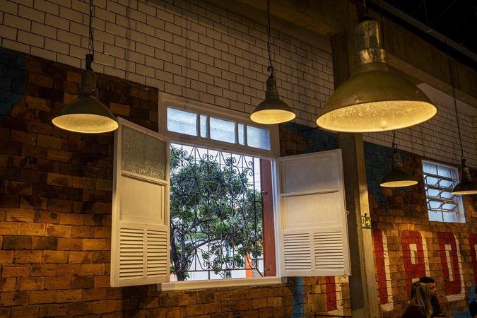 Diferentemente da casa original, no Lourdes, o Fiado Santê tem uma pegada mais bar, mais solto e sem burocracias(foto: Divulgação) Diferentemente da casa original, no Lourdes, o Fiado Santê tem uma pegada mais bar, mais solto e sem burocracias(foto: Divulgação)