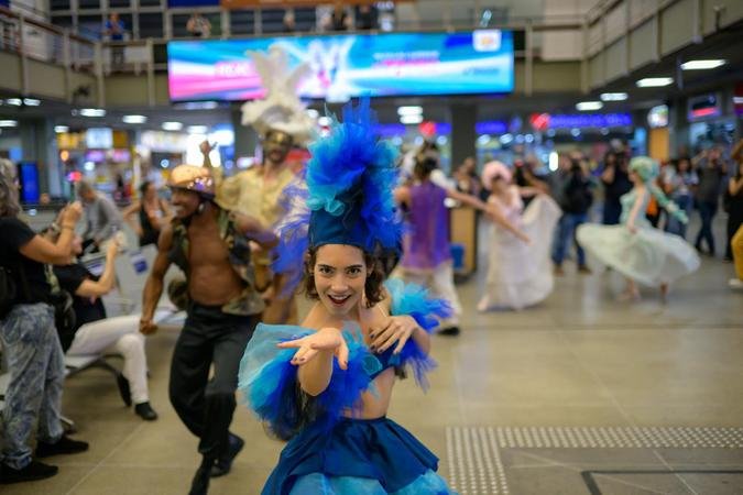 Visitantes tiveram seus espa�os de desembarque transformados em extens�o do Carnaval da Liberdade 2026(foto: C�sar Tropia / Secult-MG )